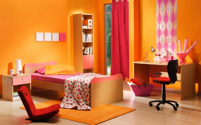 Оранжевый цвет в оформлении детской комнаты 