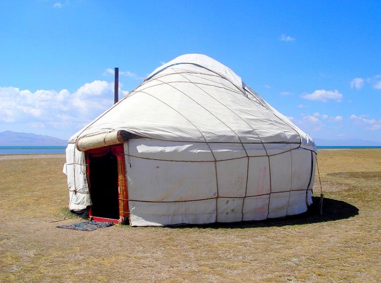 Киргизская юрта из войлока 