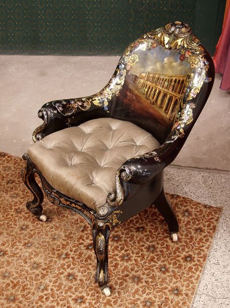 Кресло из папье - маше, инкрустированной перламутром 