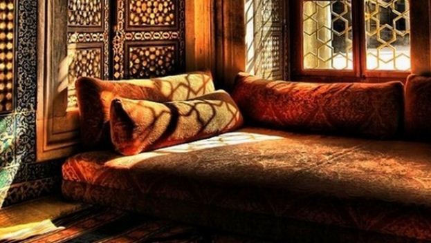 Мягкая мебель в арабском стиле 
