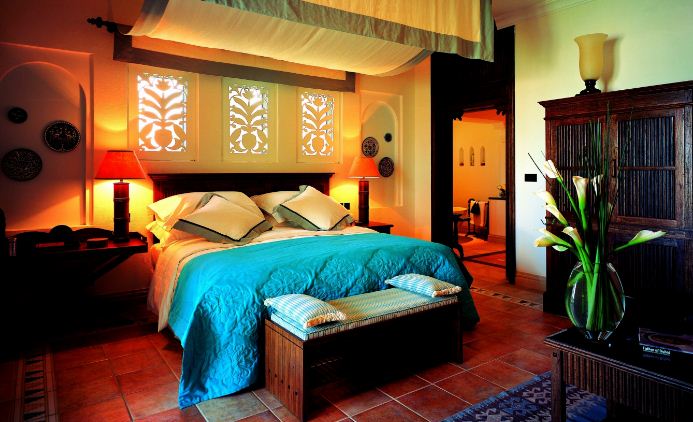 Интерьер спальни в мексиканском стиле 