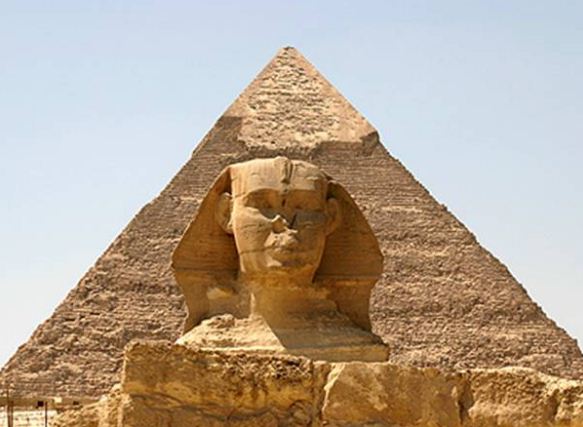 Пирамида Хеопса в Египте 