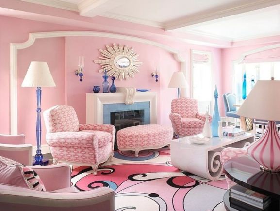 Интерьер гостиной в нежных розовых тонах 