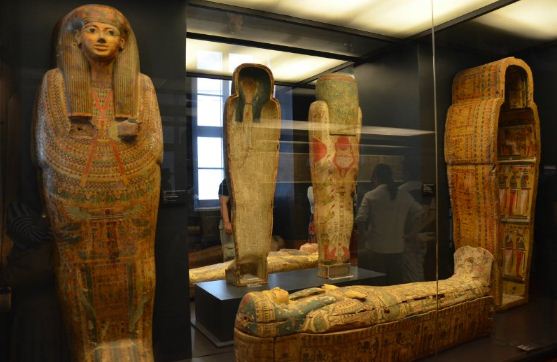 Египетские саркофаги хорошо сохранились до наших дней 