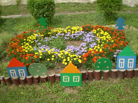 Цветник в детском саду