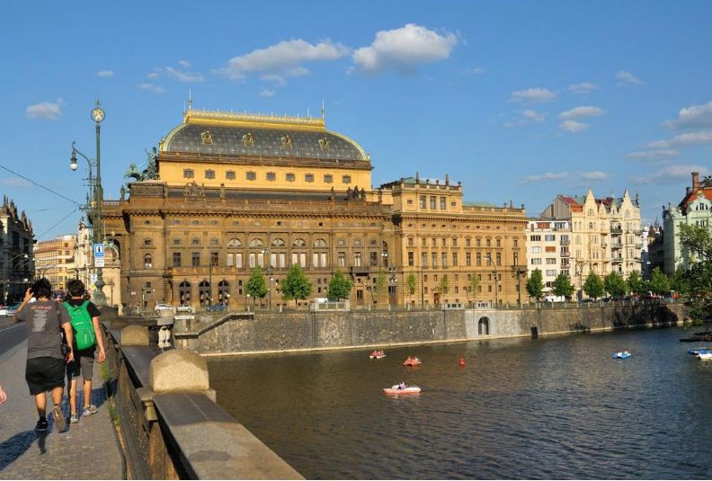 Национальный театр в Праге 
