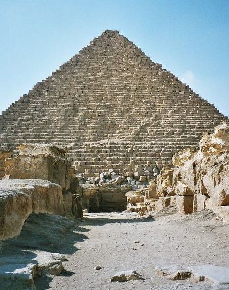 Пирамида Микерина 